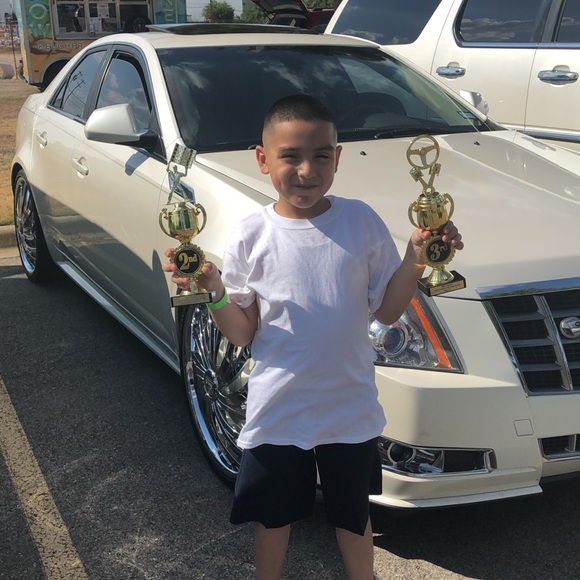 Meet your Posher, Stephanie - Picture 1 of 1